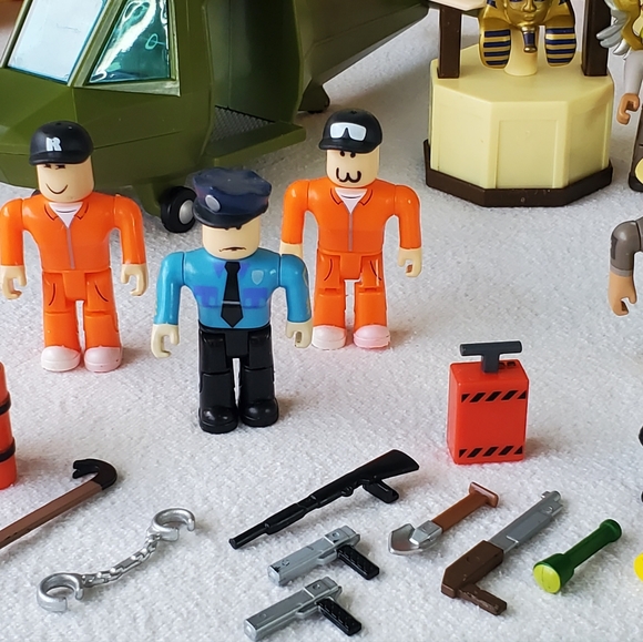 The Abominator, Roblox Action Collection Jailbreak, Roblox Zombie Attack Playset - Picture 5 of 16